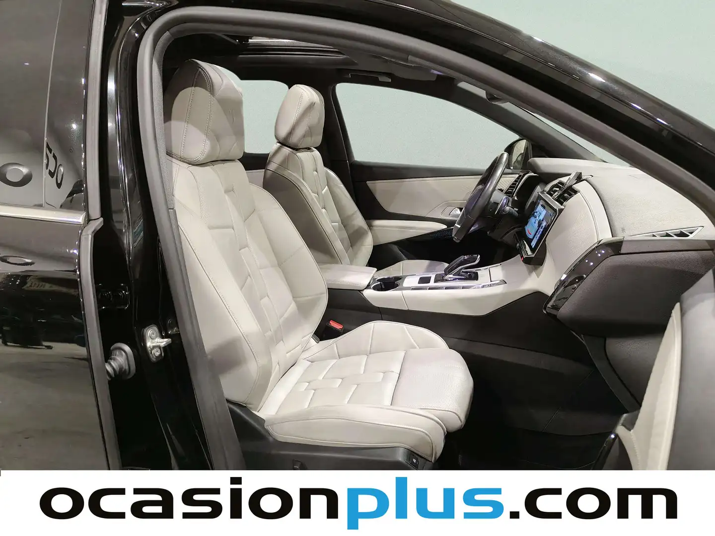 Foto DS DS 7 DS DS7 E-Tense 225 Opera (225 CV)