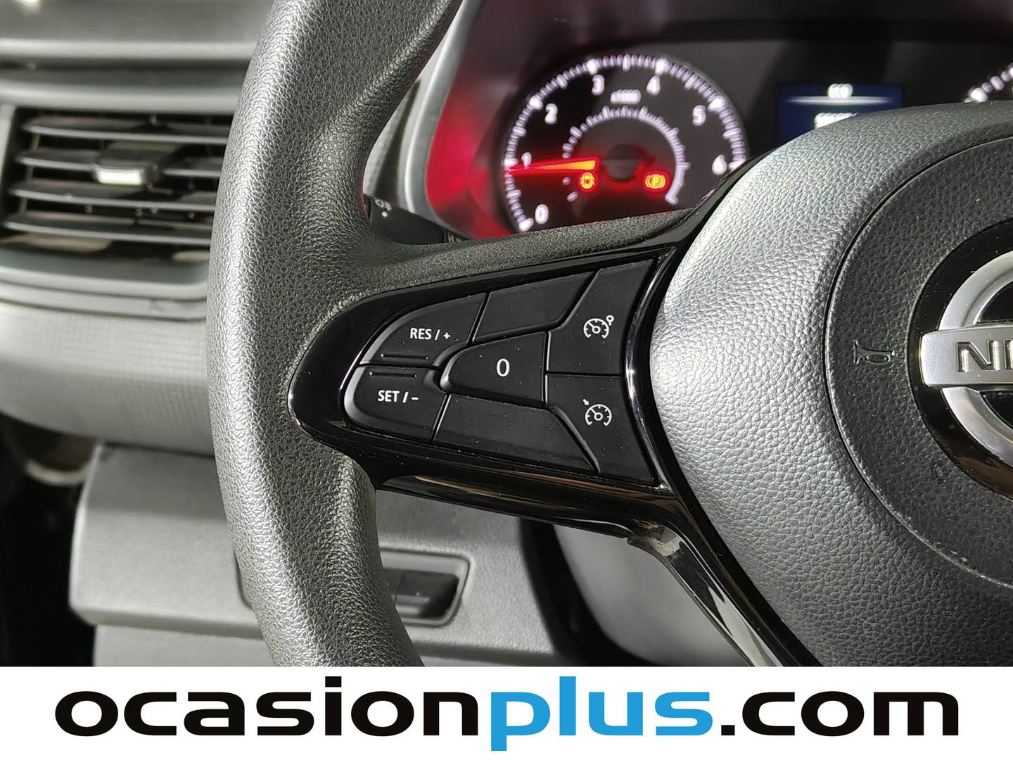 Equipamiento del Nissan Primastar Nissan Primastar 2.0 dCi L2H1 Go (150 CV) 9 Plazas