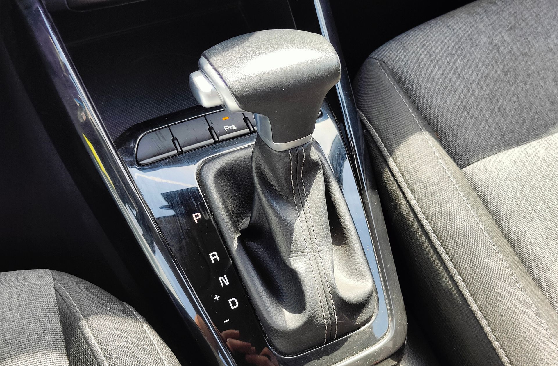 Kia Stonic 1.0 T-GDi Drive - foto 5