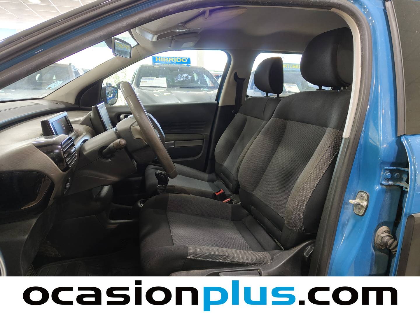Foto asientos delanteros Citroën C4 Cactus Citroën C4 Cactus PureTech 82 Feel (82 CV)