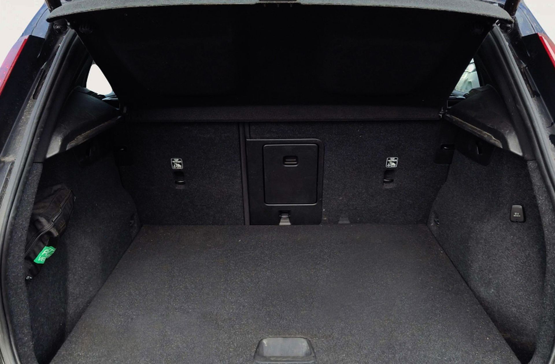 Volvo XC40 T2 Momentum Core - foto 16