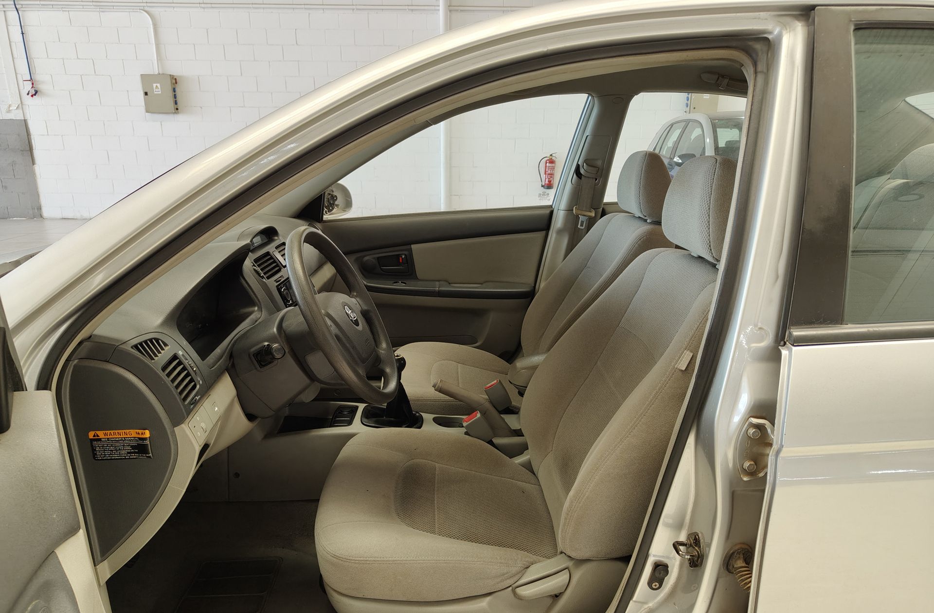 Kia Cerato 1.6 Dohc LX - foto 8