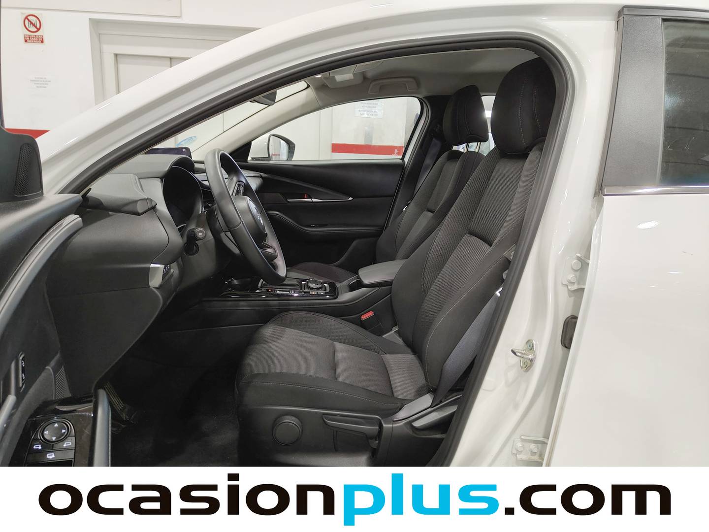 Foto Mazda CX-30 Mazda CX-30 2.5 e-Skyactive G MHEV Prime-Line AT (140 CV)