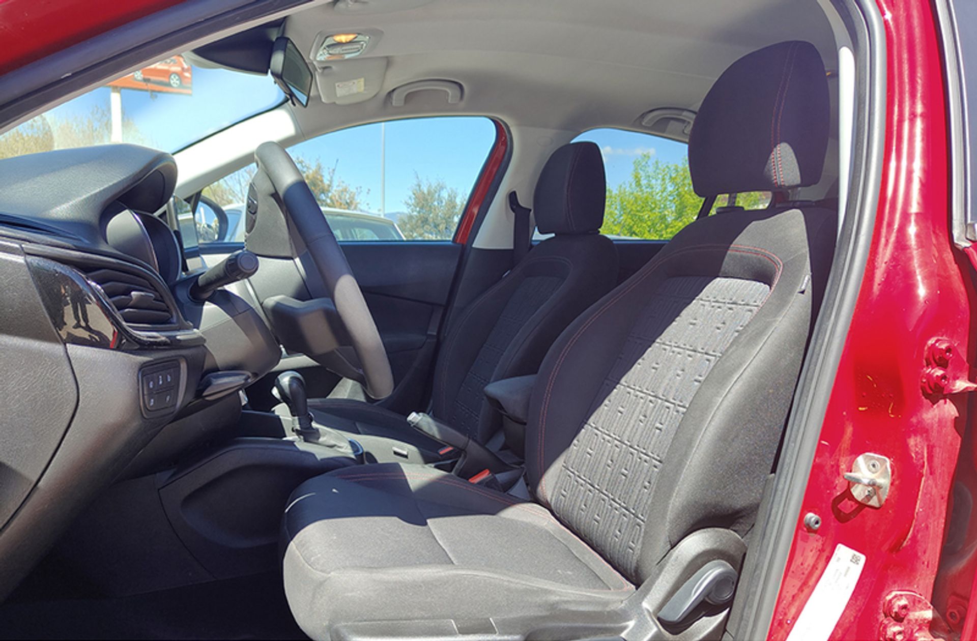 Fiat Tipo 1.5 Hybrid Red DCT - foto 11