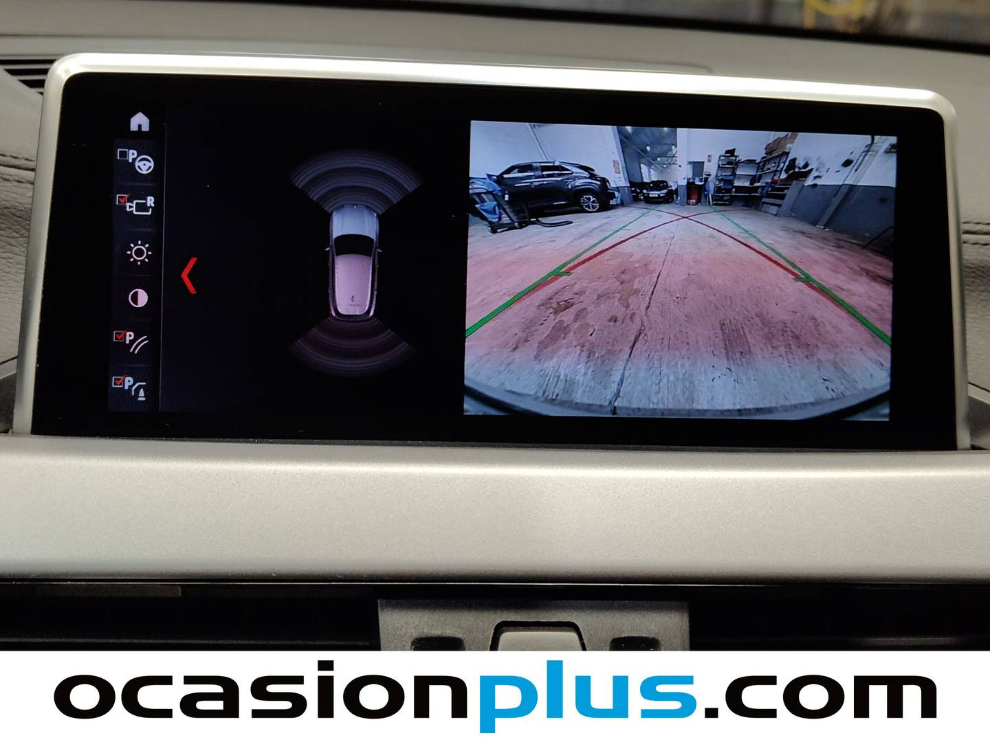 Equipamiento del BMW X2 BMW X2 sDrive18d Business (150 CV)