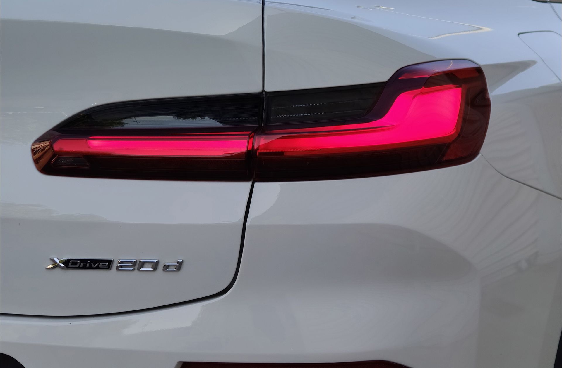 BMW X4 xDrive20d xLine - foto 17