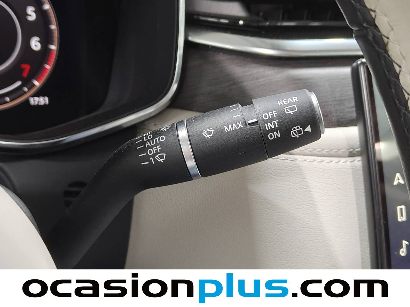 Foto Jaguar F-Pace Jaguar F-PACE 2.0 I4 PHEV SE AWD Auto  (404 CV)