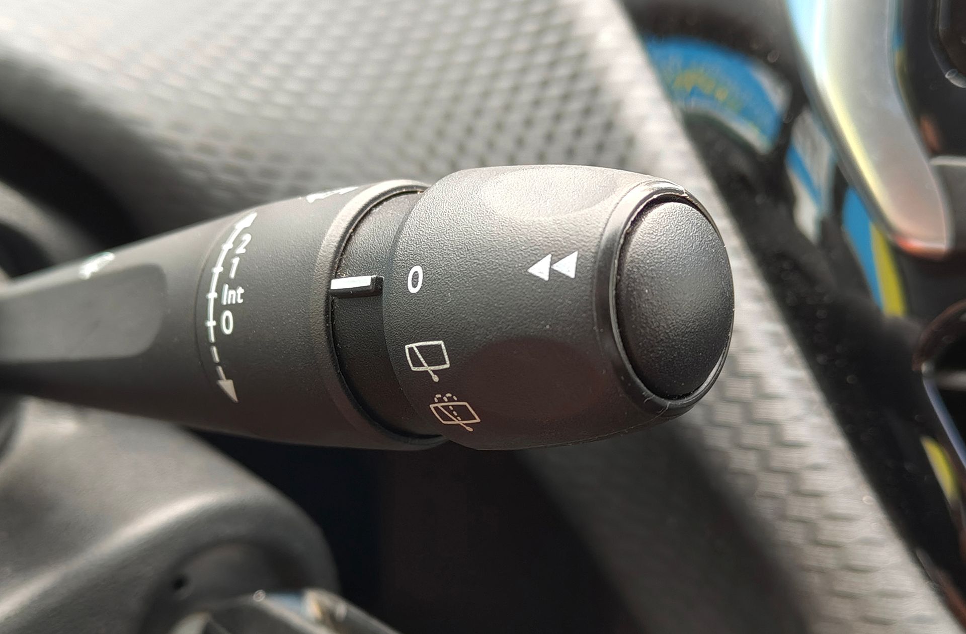 Peugeot 208 Style BlueHDi - foto 33