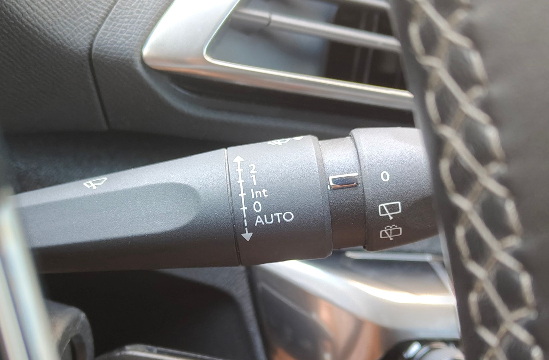 Peugeot 5008 PureTech 130 Allure 7 plazas - foto 29