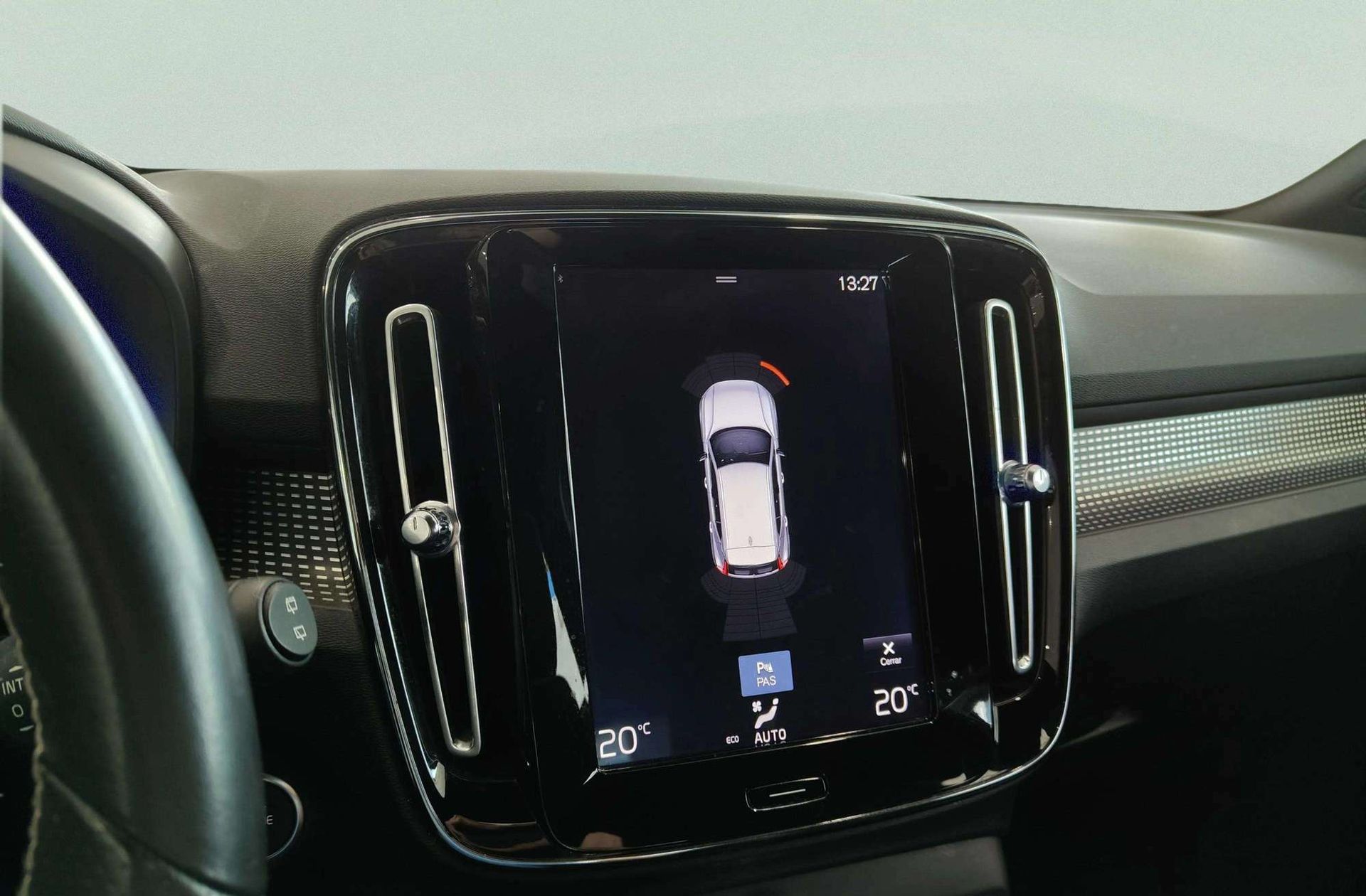 Volvo XC40 D3 R-Design - foto 11