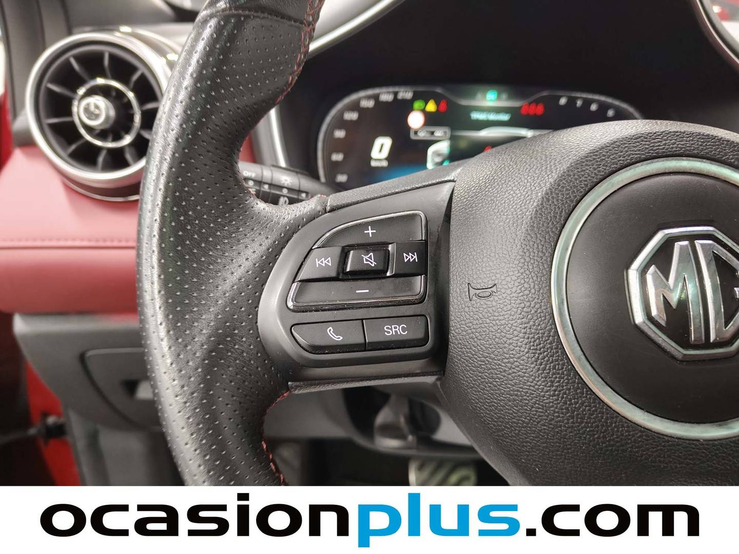 MG HS MG HS MG HS 1.5 Turbo GDI Luxury DCT 119 kW (162 CV) 162cv