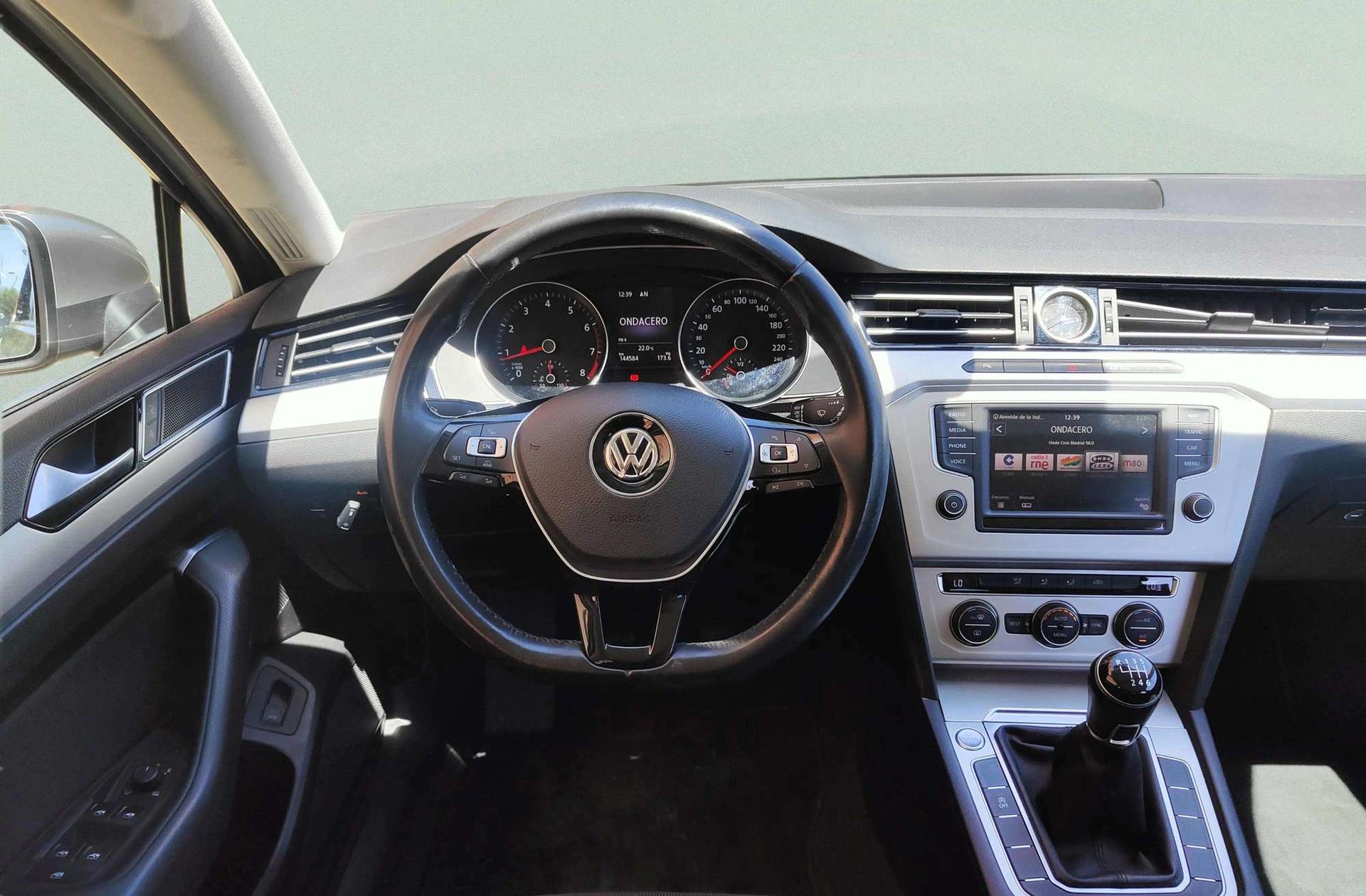Volkswagen Passat Variant Advance 1.4 TSI ACT BMT - foto 31