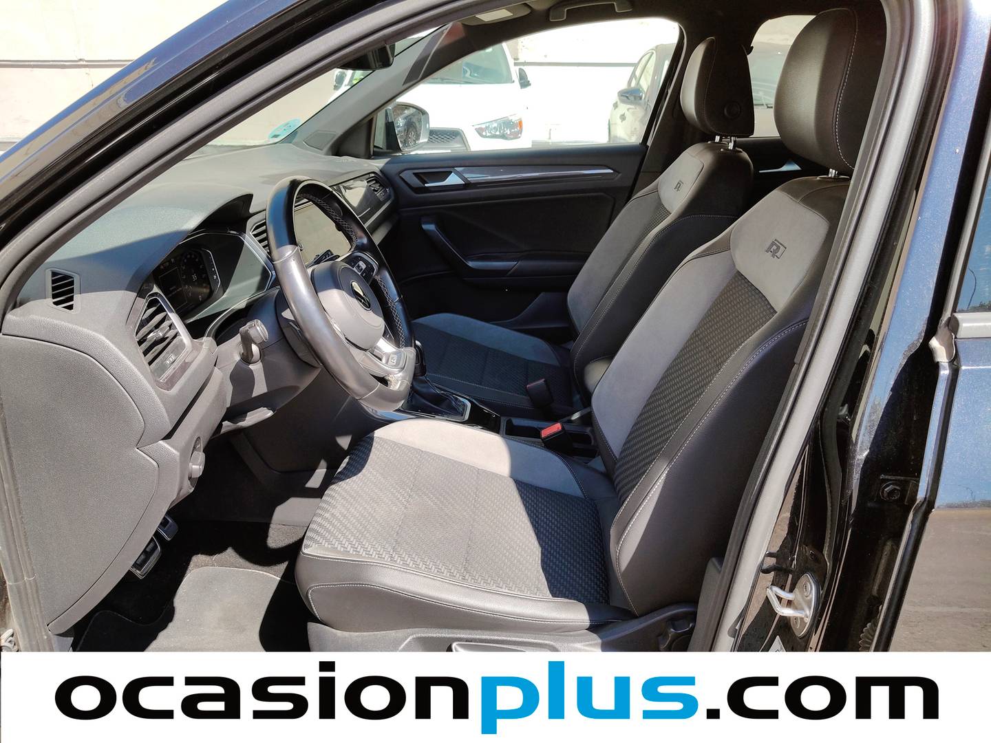 Foto asientos delanteros Volkswagen T-Roc Volkswagen T-Roc Sport 1.5 TSI (150 CV) DSG R-Line