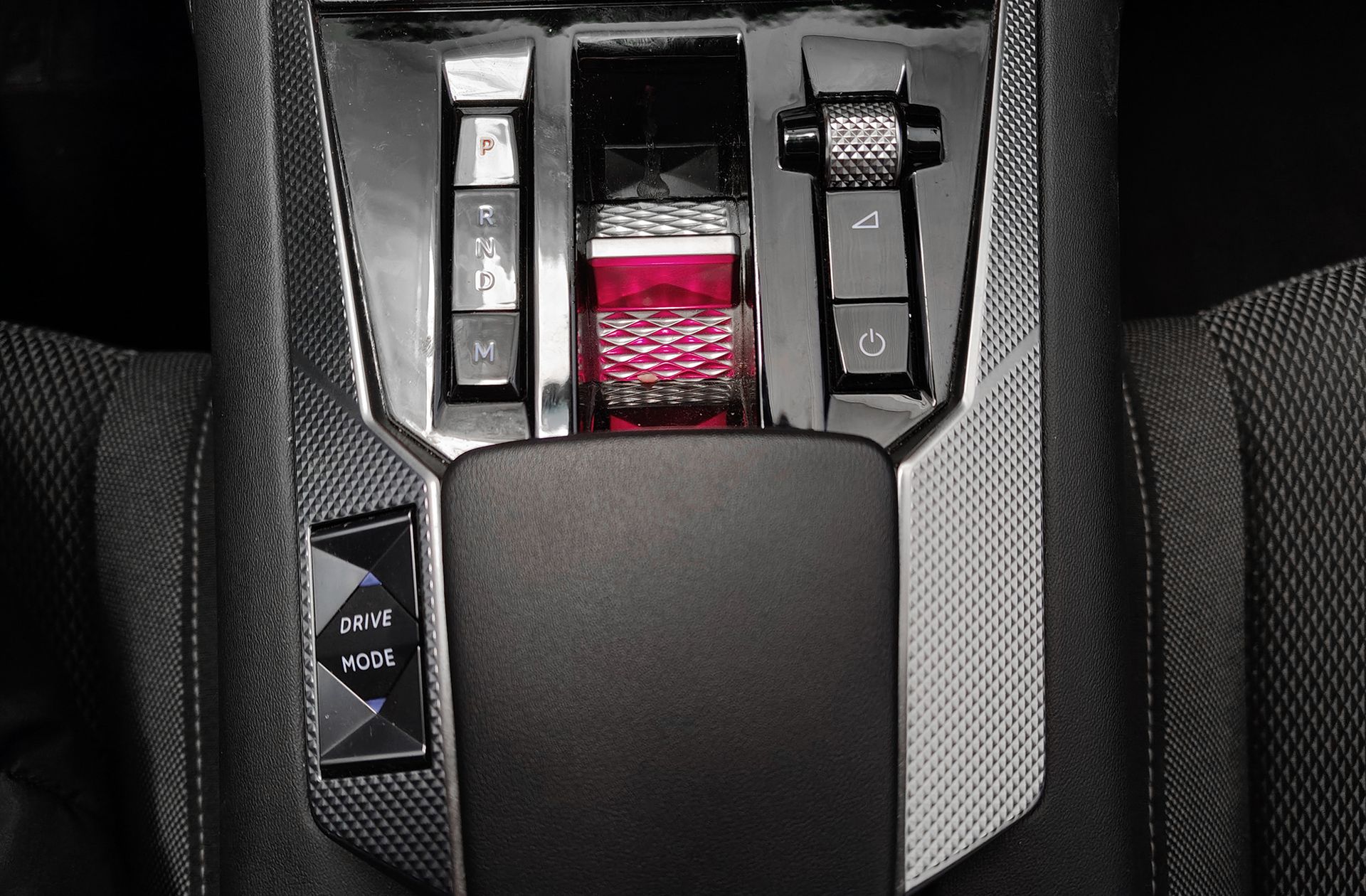 DS DS 4 PureTech 130 Bastille - foto 27