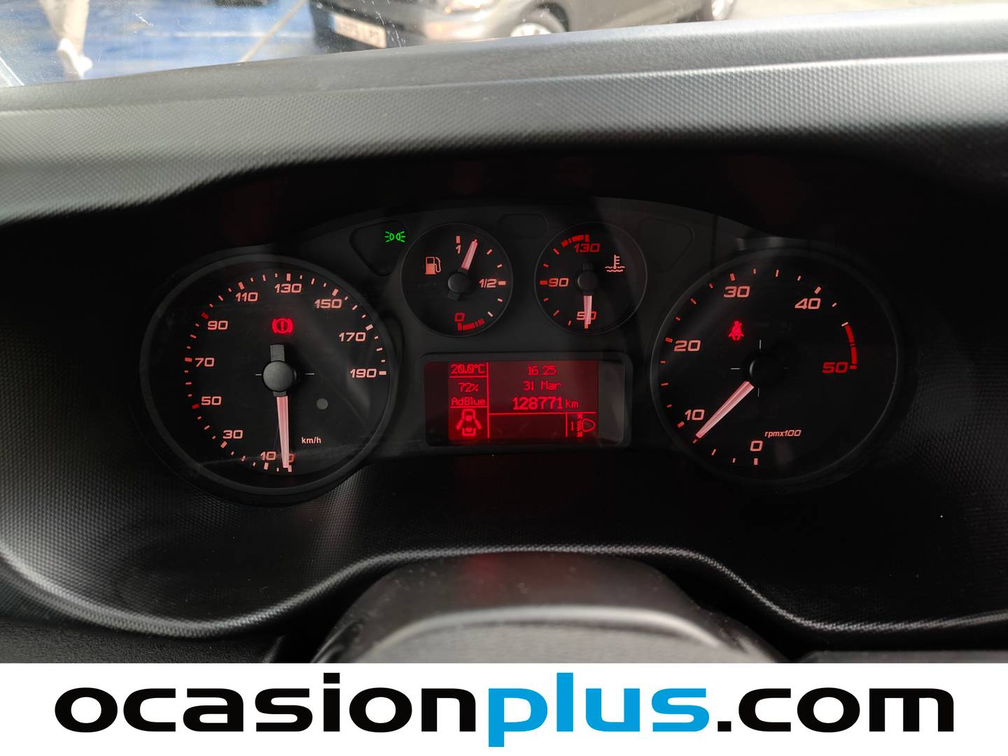 Iveco Daily Iveco Daily Furgon 35S 16 V 3520L/H2 (156 CV) manual