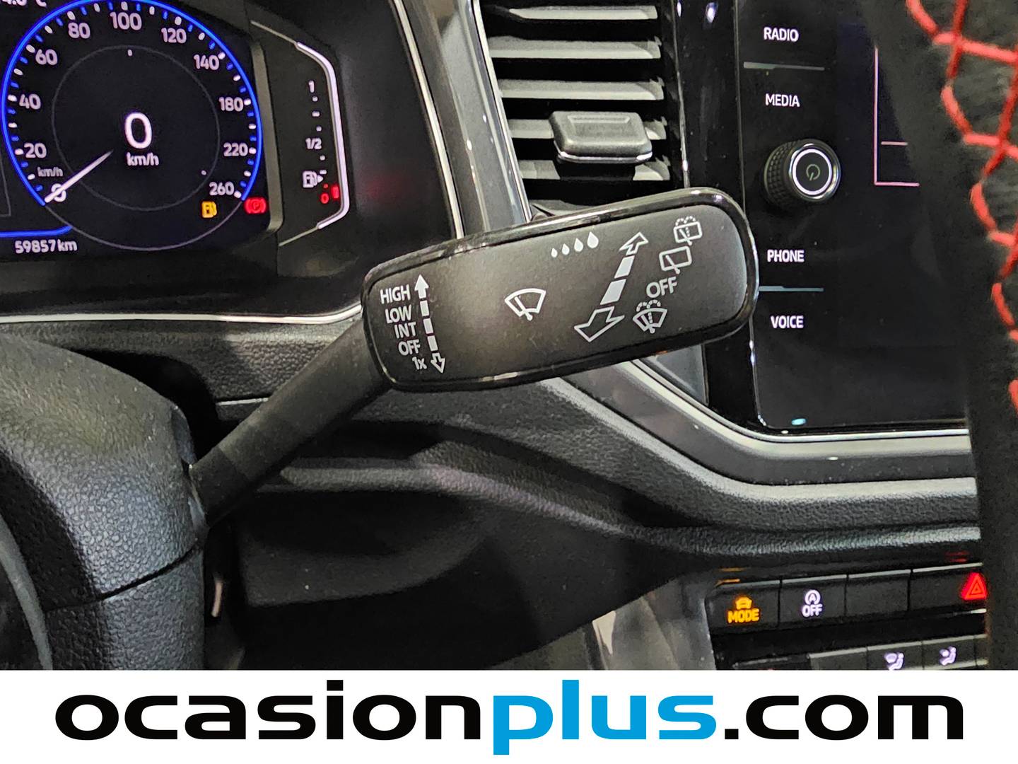 Foto Volkswagen T-Roc Volkswagen T-Roc Sport 1.5 TSI (150 CV) DSG