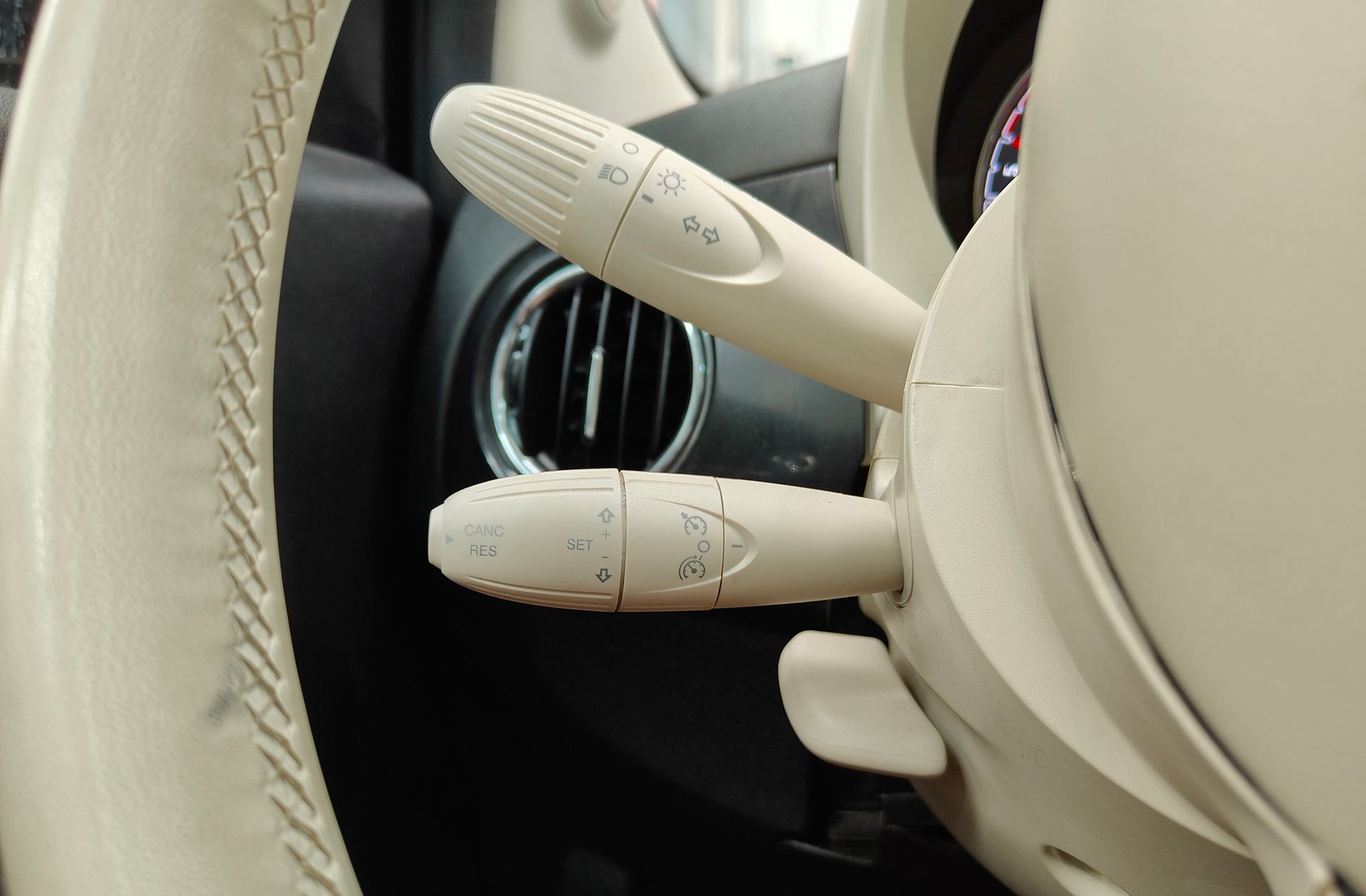 Fiat 500 1.0 Hybrid Dolcevita - foto 23