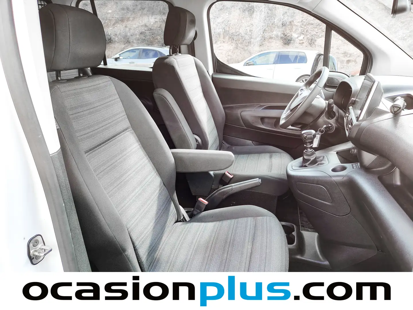 Foto Opel Combo Life Opel Combo Life 1.5 TD Business Edition Plus L1 (102 CV)