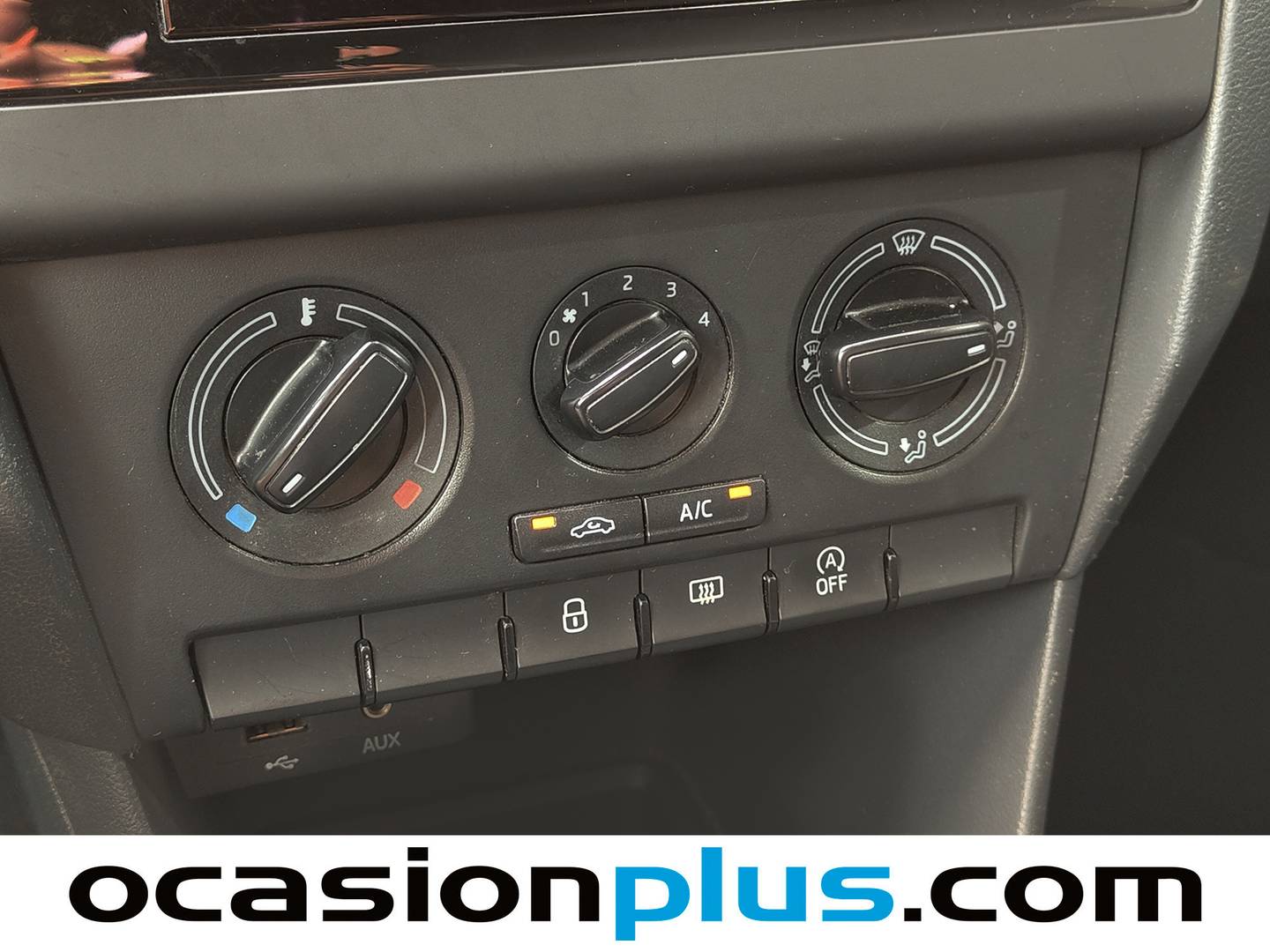 Equipamiento del Skoda Spaceback Skoda Spaceback 1.4 TDI Ambition (90 CV)