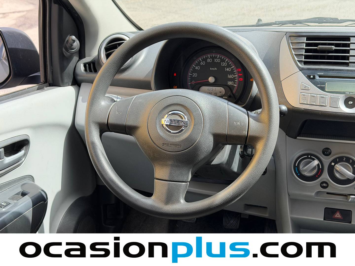 Extras y acabados del Nissan Pixo Nissan Pixo 1.0G VISIA (68 CV)