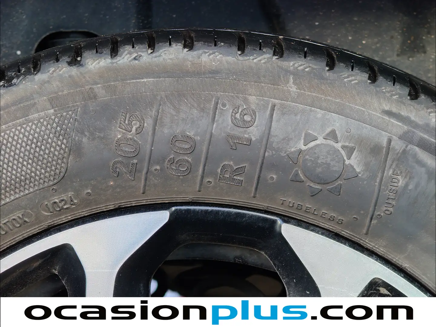 Foto Citroën C3 Aircross Citroen C3 Aircross PureTech 110 S&S Shine (110 CV)