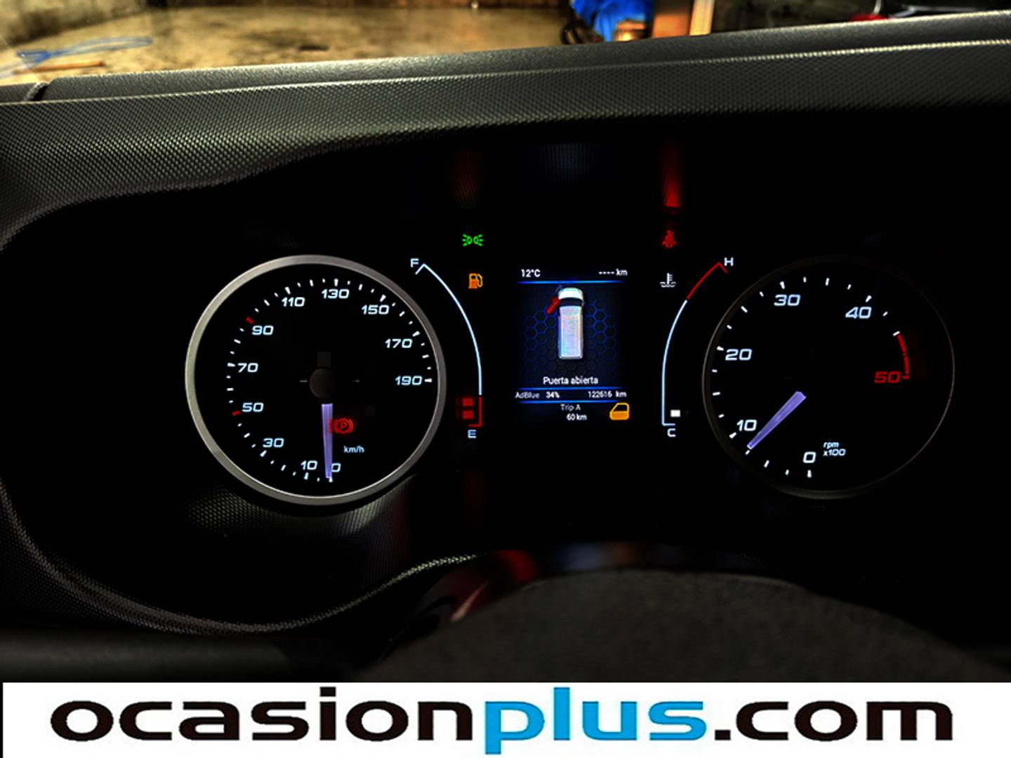 Iveco Daily Iveco Daily Furgon 35S 16 V 3520L/H2 (156 CV) 156cv