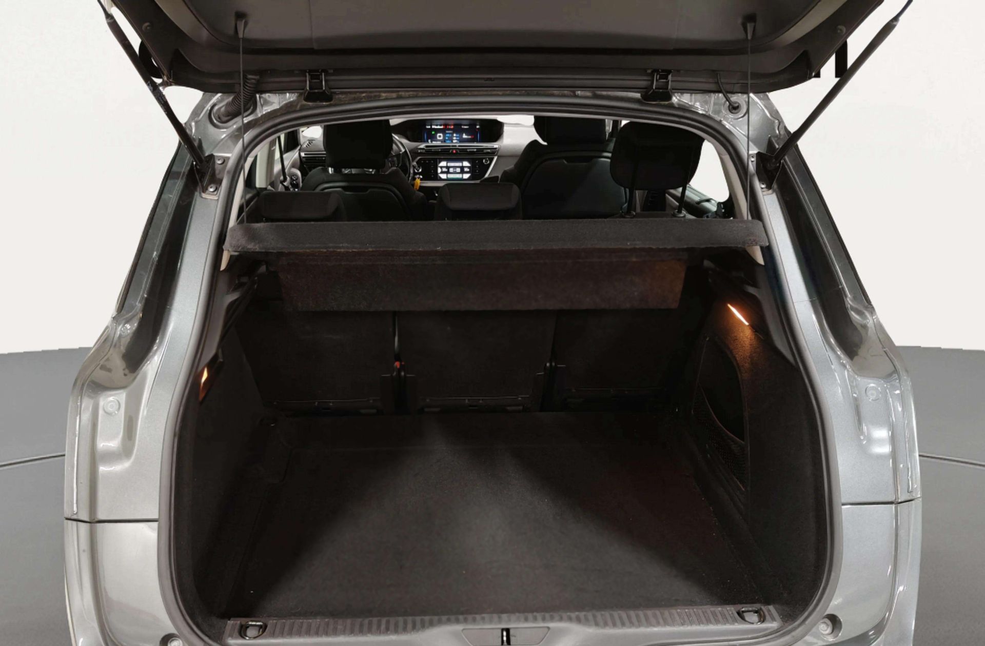 Citroën C4 Picasso 1.6 e-HDI Intensive - foto 18