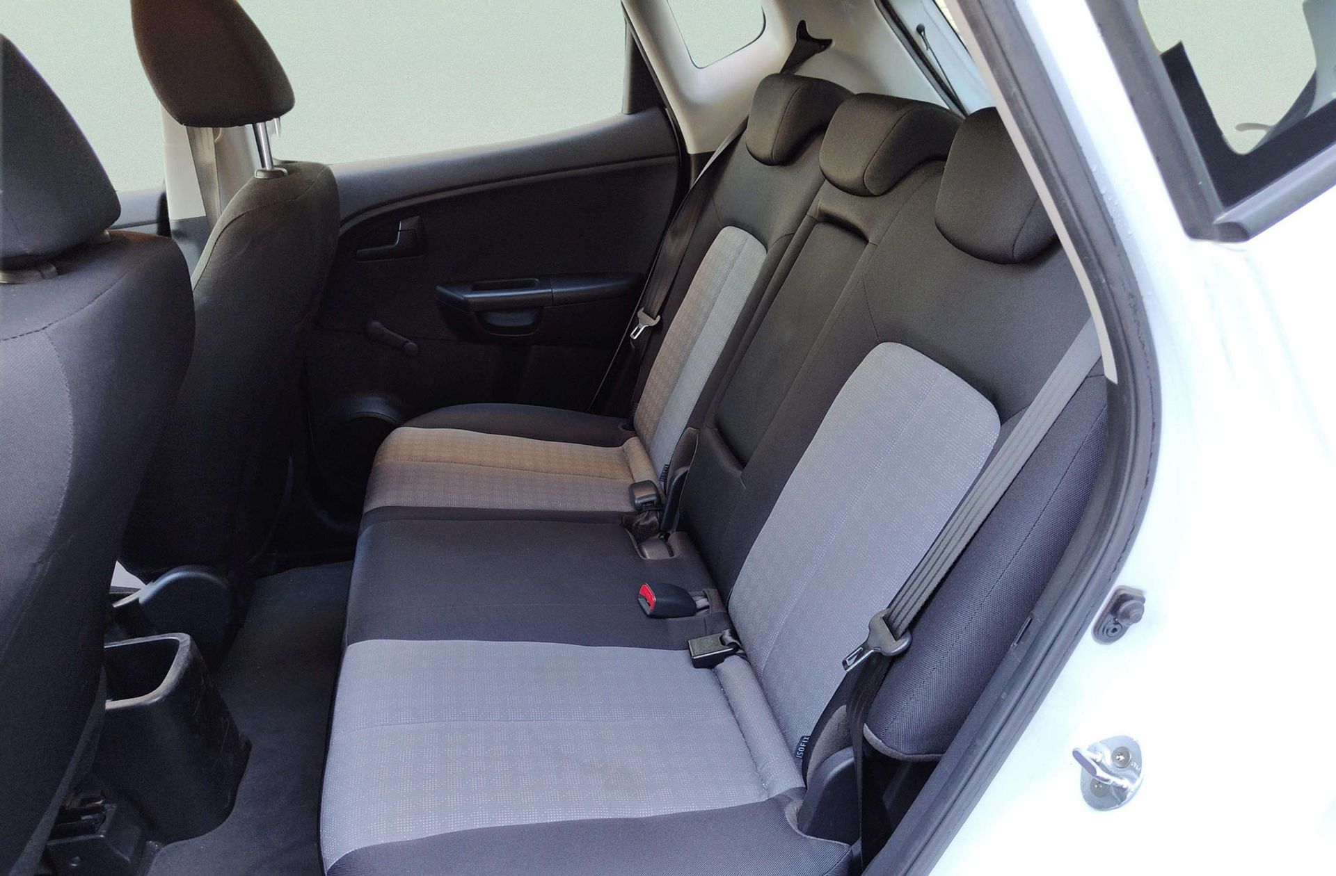 Kia Venga 1.4 Cvvt Concept - foto 9