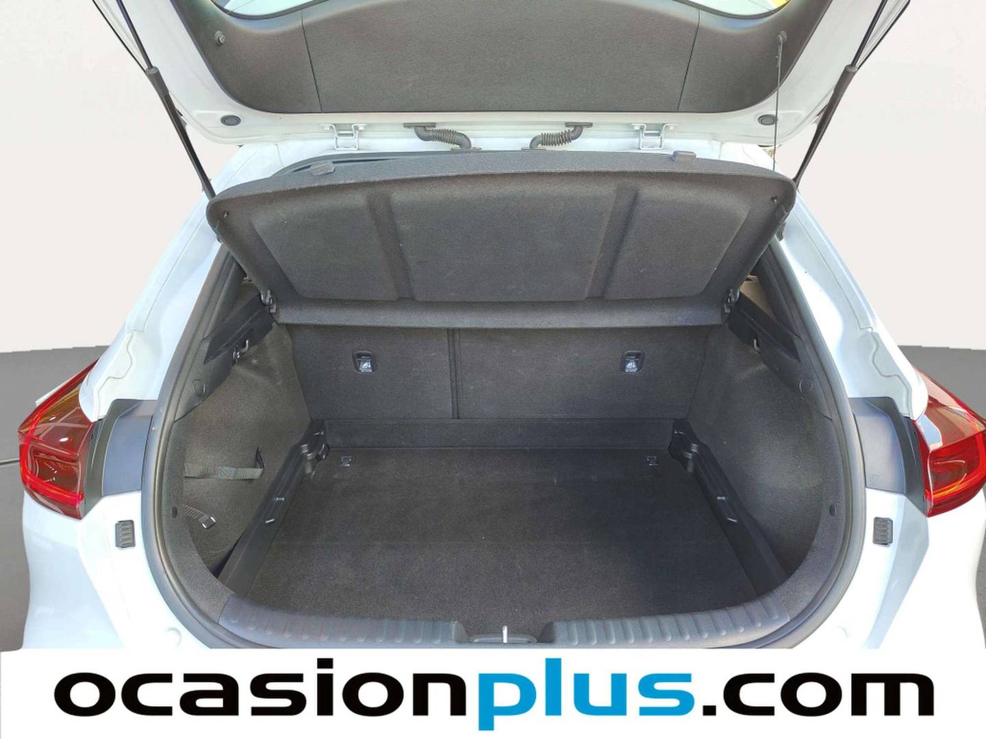 Fotos maletero KIA XCeed Kia XCeed 1.0 T-GDi Business (100 CV)