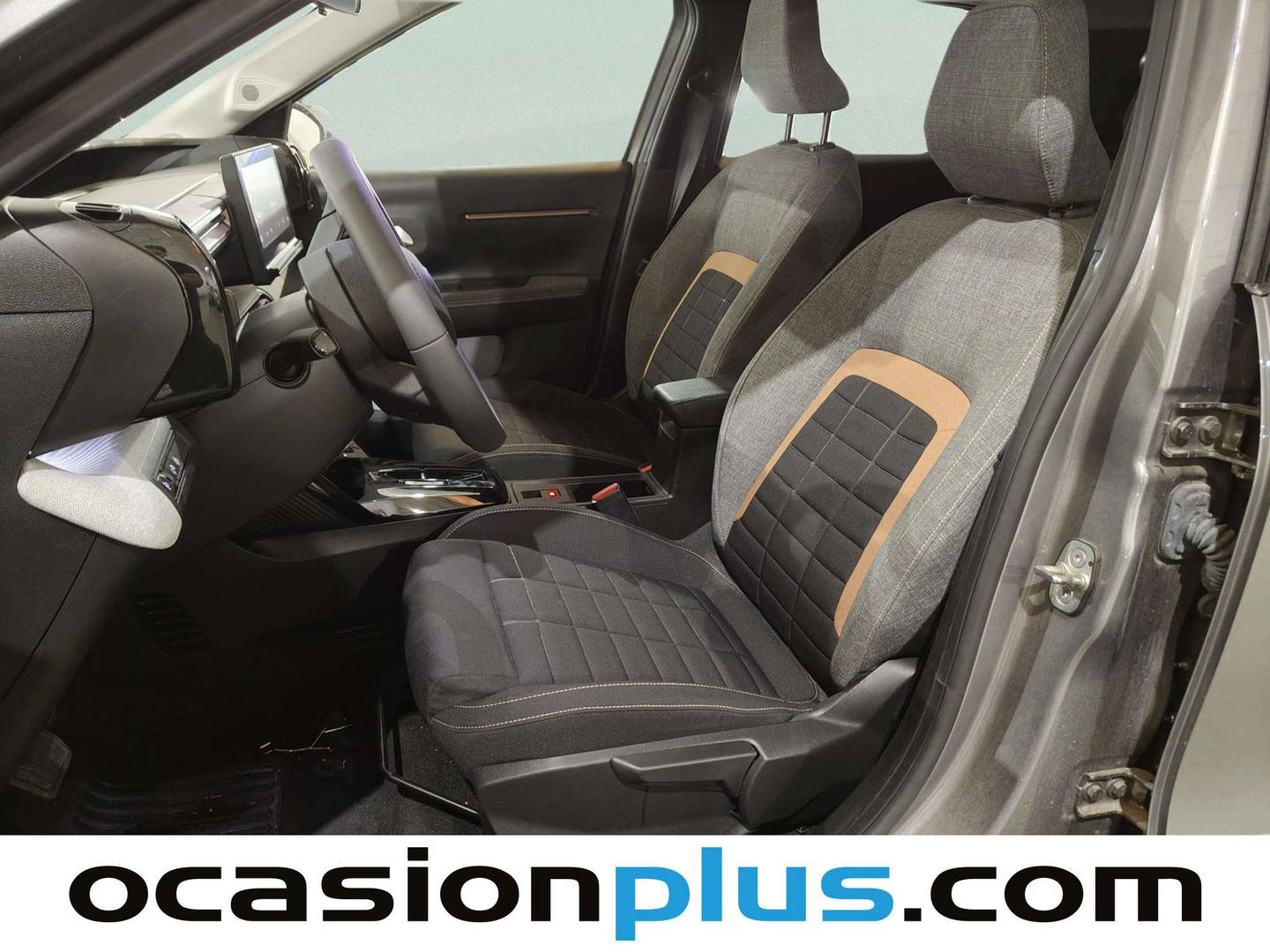 Foto asientos traseros Citroën C3 Aircross Citroën C3 Aircross Hybrid 145 Plus e-DCS6 (145 CV)