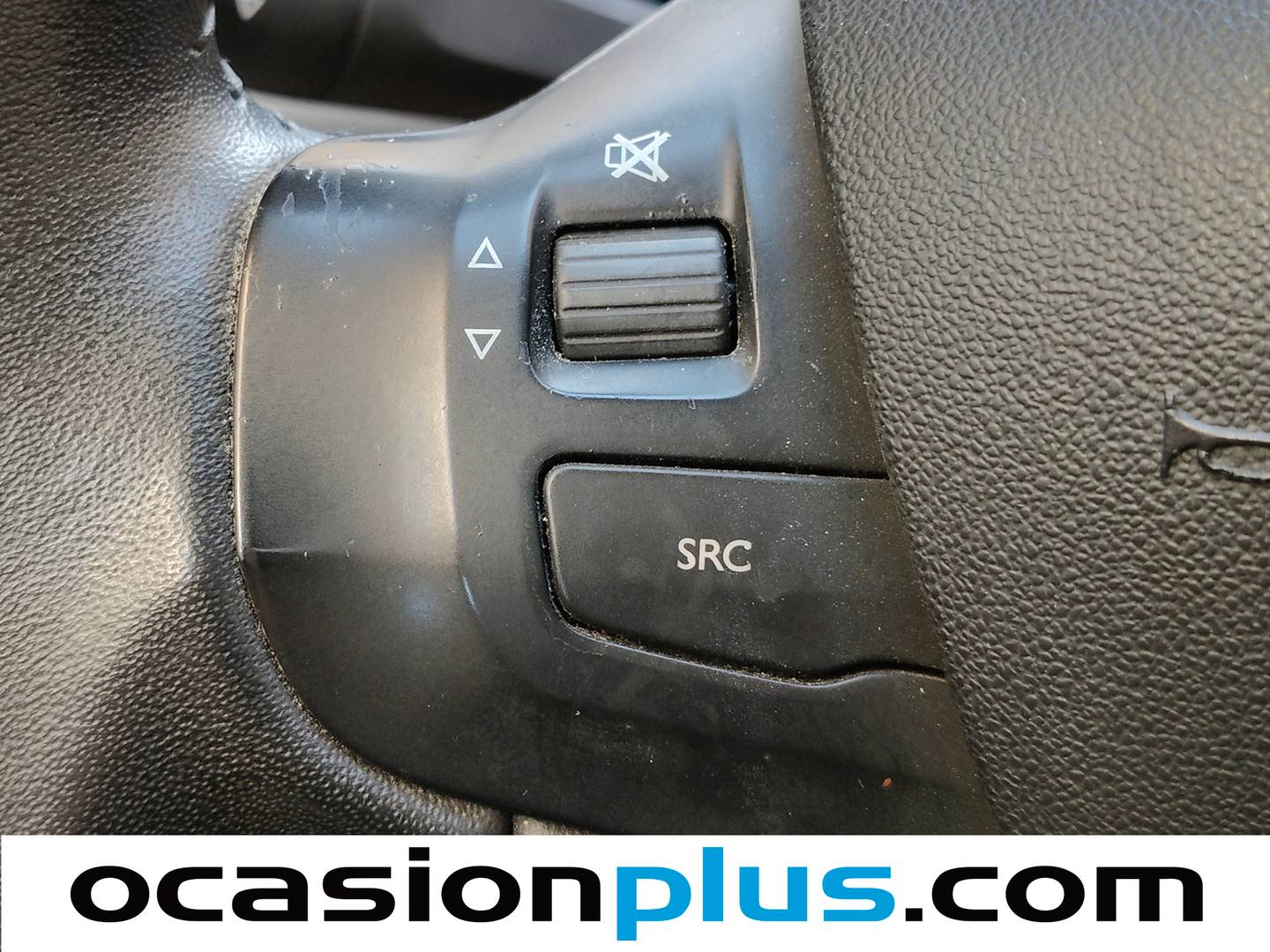 Equipamiento del Peugeot 2008 Peugeot 2008 PureTech 82 Active (82 CV)