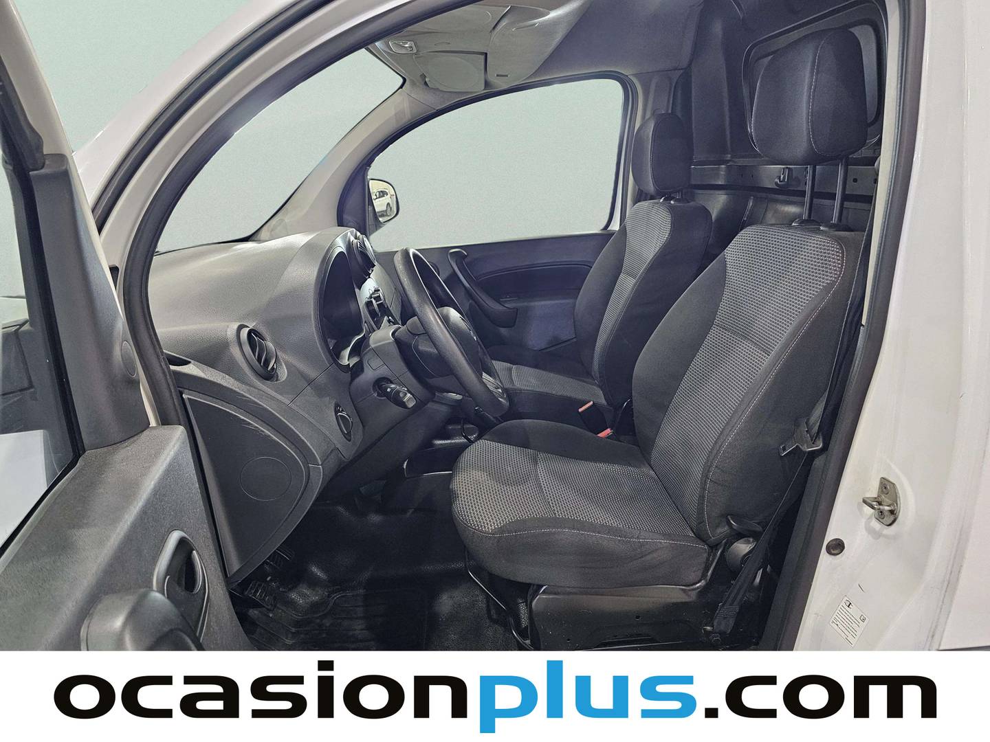 Foto asientos delanteros Mercedes Citan Mercedes Citan Furgon 109 CDI Largo (90 CV)
