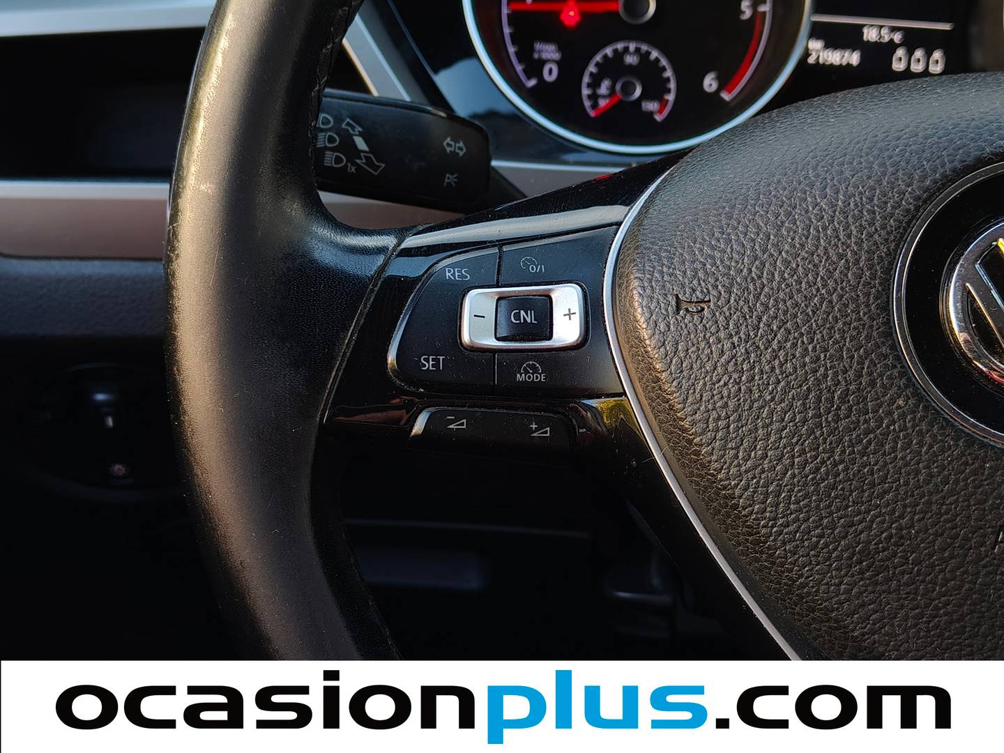 Equipamiento del Volkswagen Touran Volkswagen Touran Business 1.6 TDI (115 CV)