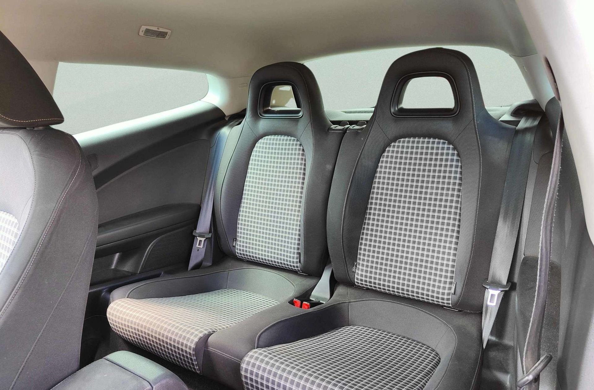 Volkswagen Scirocco Typhoon by R-Line 1.4 TSI BMT - foto 12