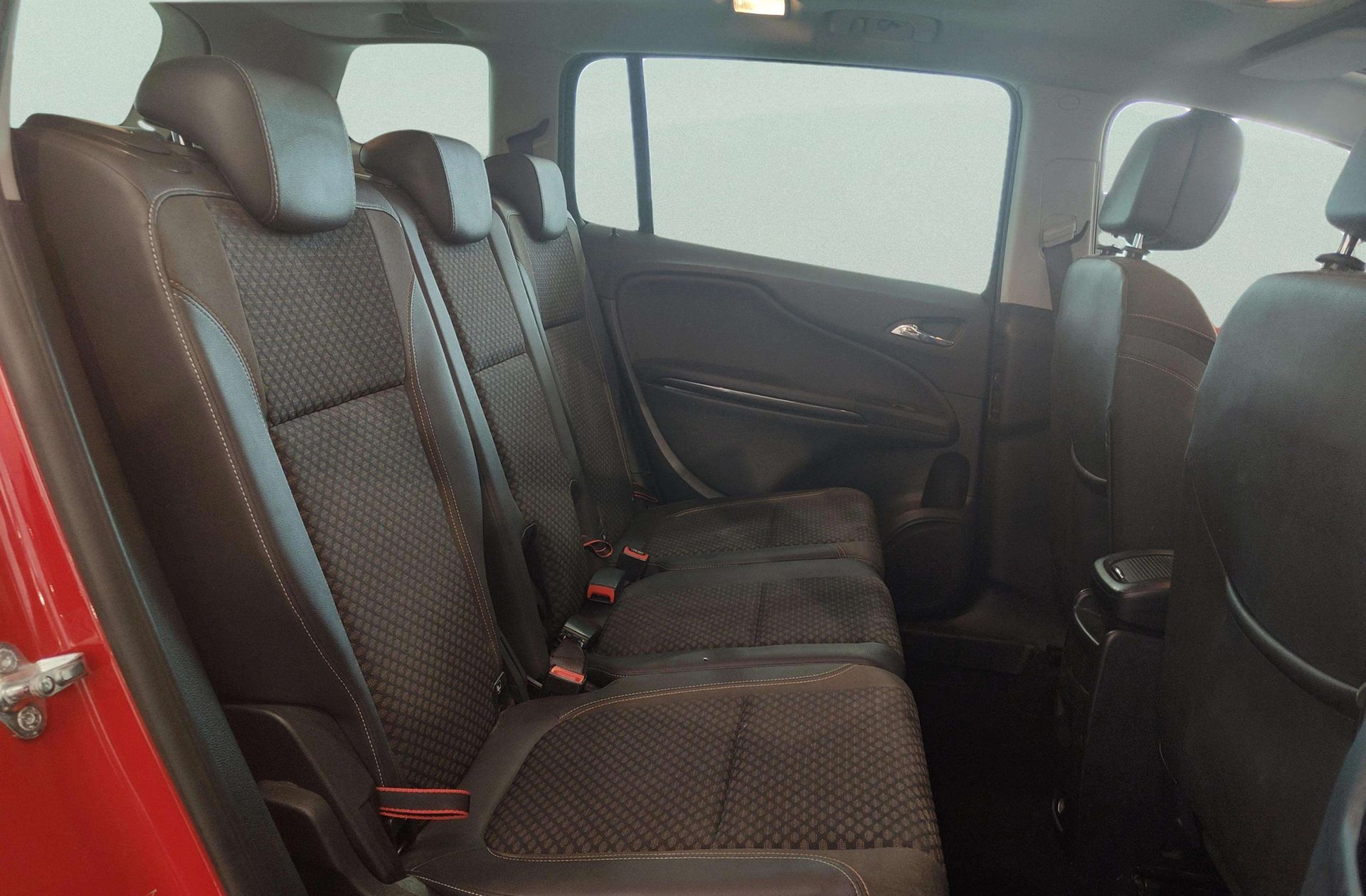 Opel Zafira 1.4 Turbo Excellence - foto 18