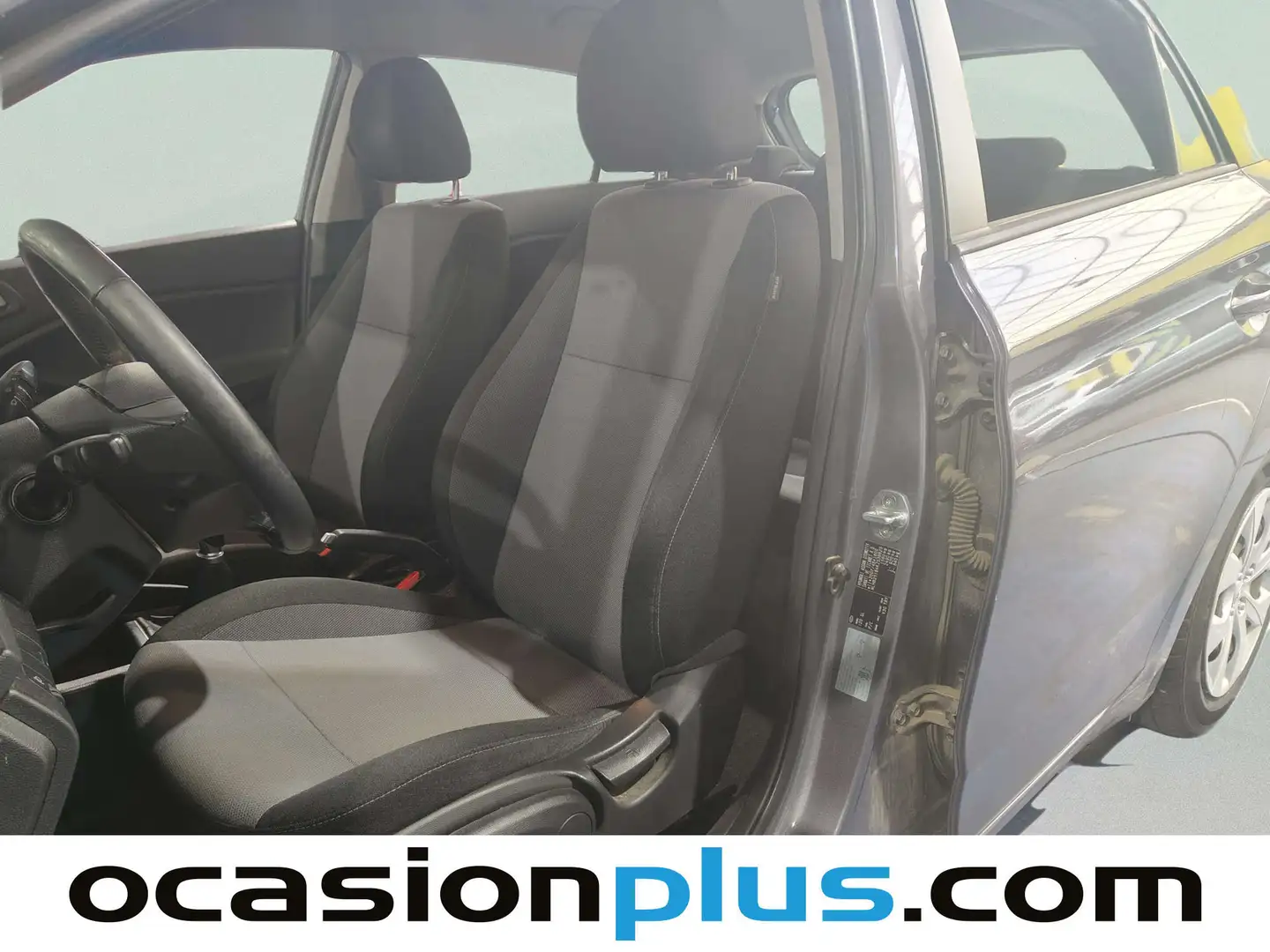 Foto Hyundai i20 Hyundai i20 1.2 MPI Essence (75 CV)