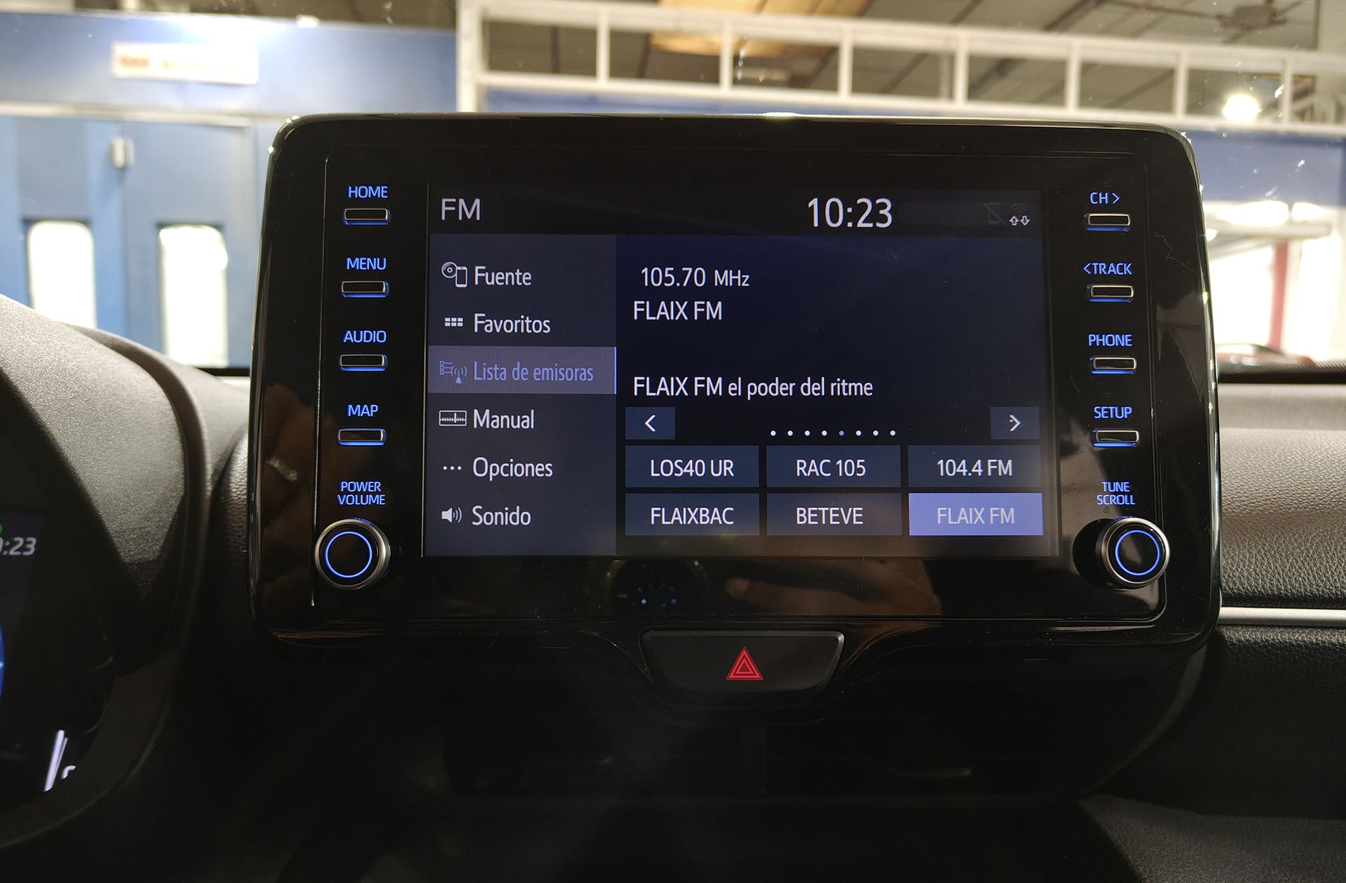 Toyota Yaris Cross 120H Active Tech - foto 37