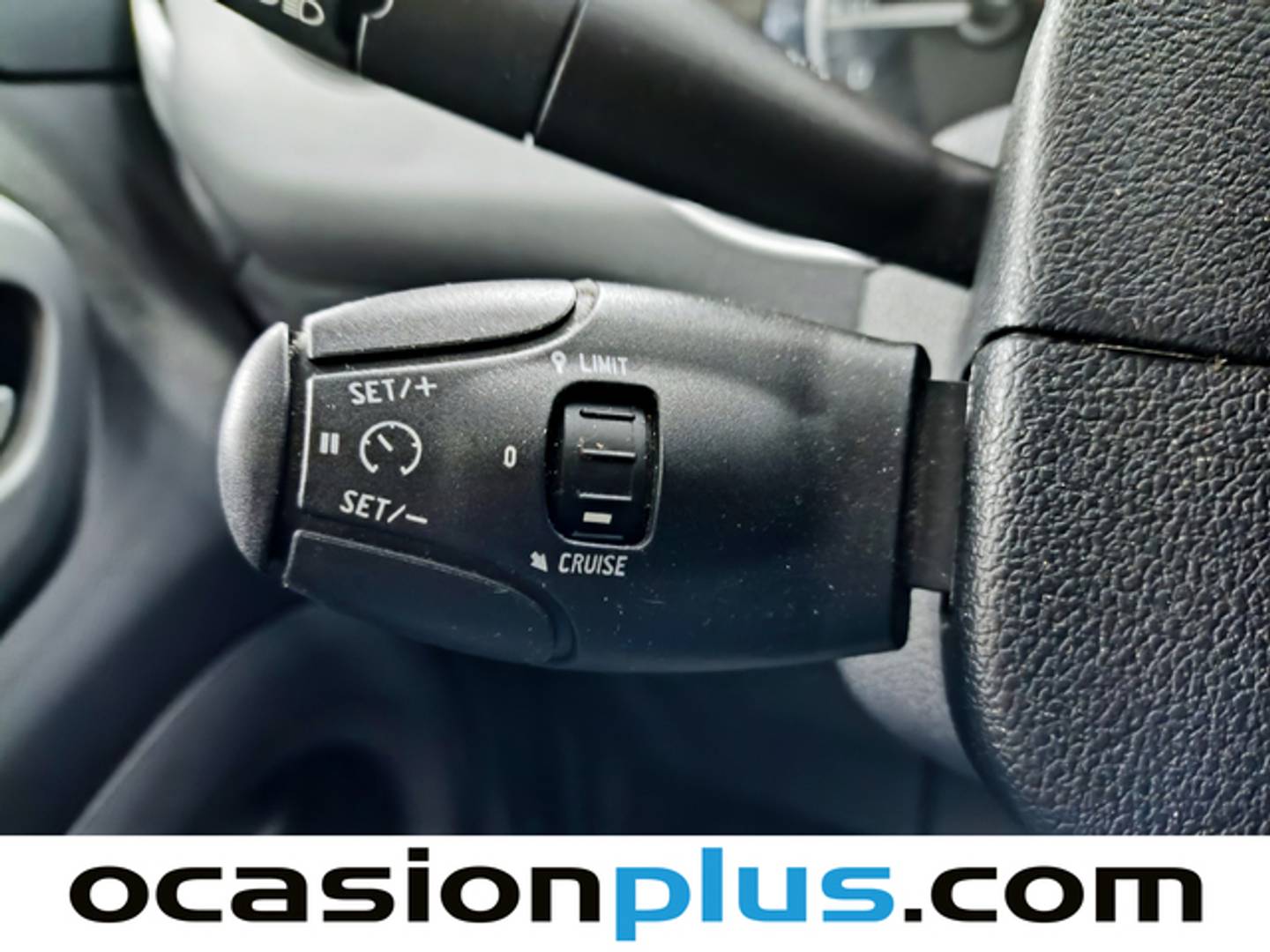 Extras del Peugeot Partner Peugeot Partner Tepee Combi 1.6 BlueHDi Outdoor (100 CV)