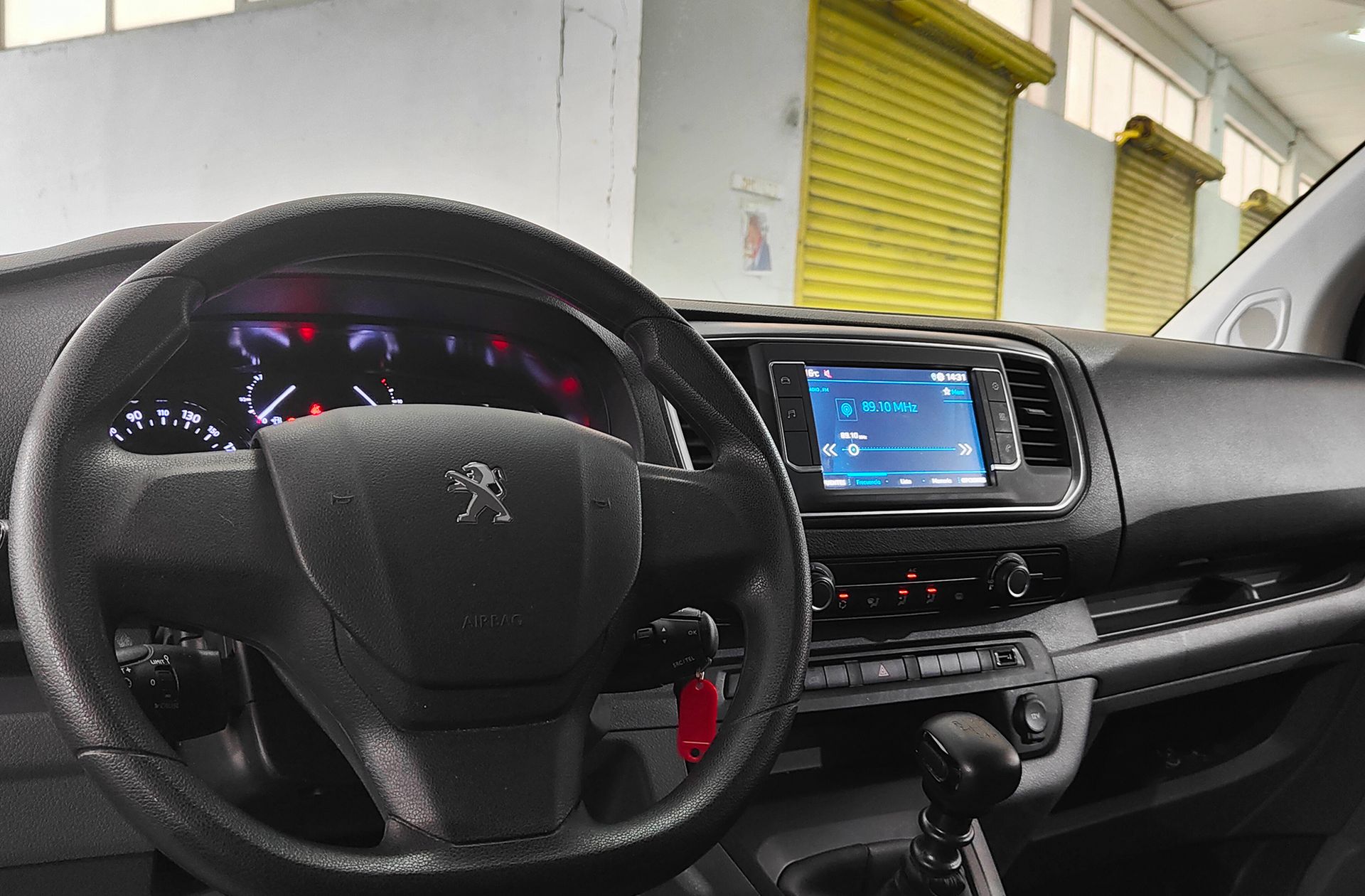Peugeot Expert Furgon BlueHDi 120 Premium - foto 6