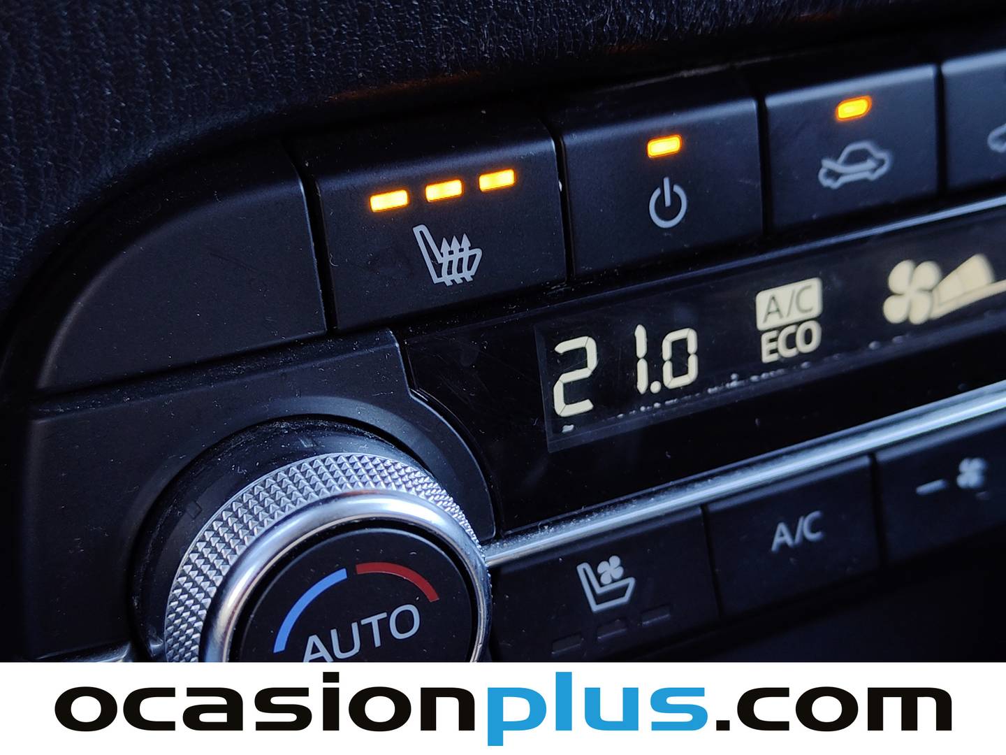 Equipamiento del Mazda CX-5 Mazda CX-5 2.0 G Zenith Black 2WD AT (165 CV)