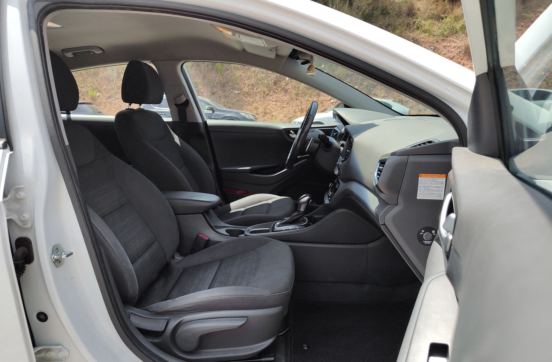 Hyundai Ioniq 1.6 GDI HEV Tecno DCT - foto 20