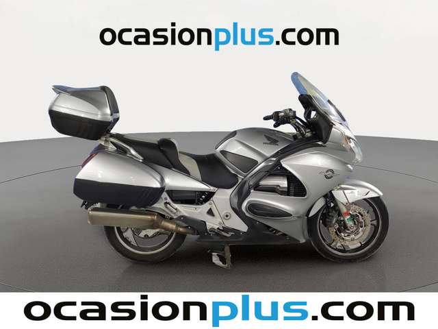 Honda ST1300 PANEUROPEAN (126 Cv) de segunda mano