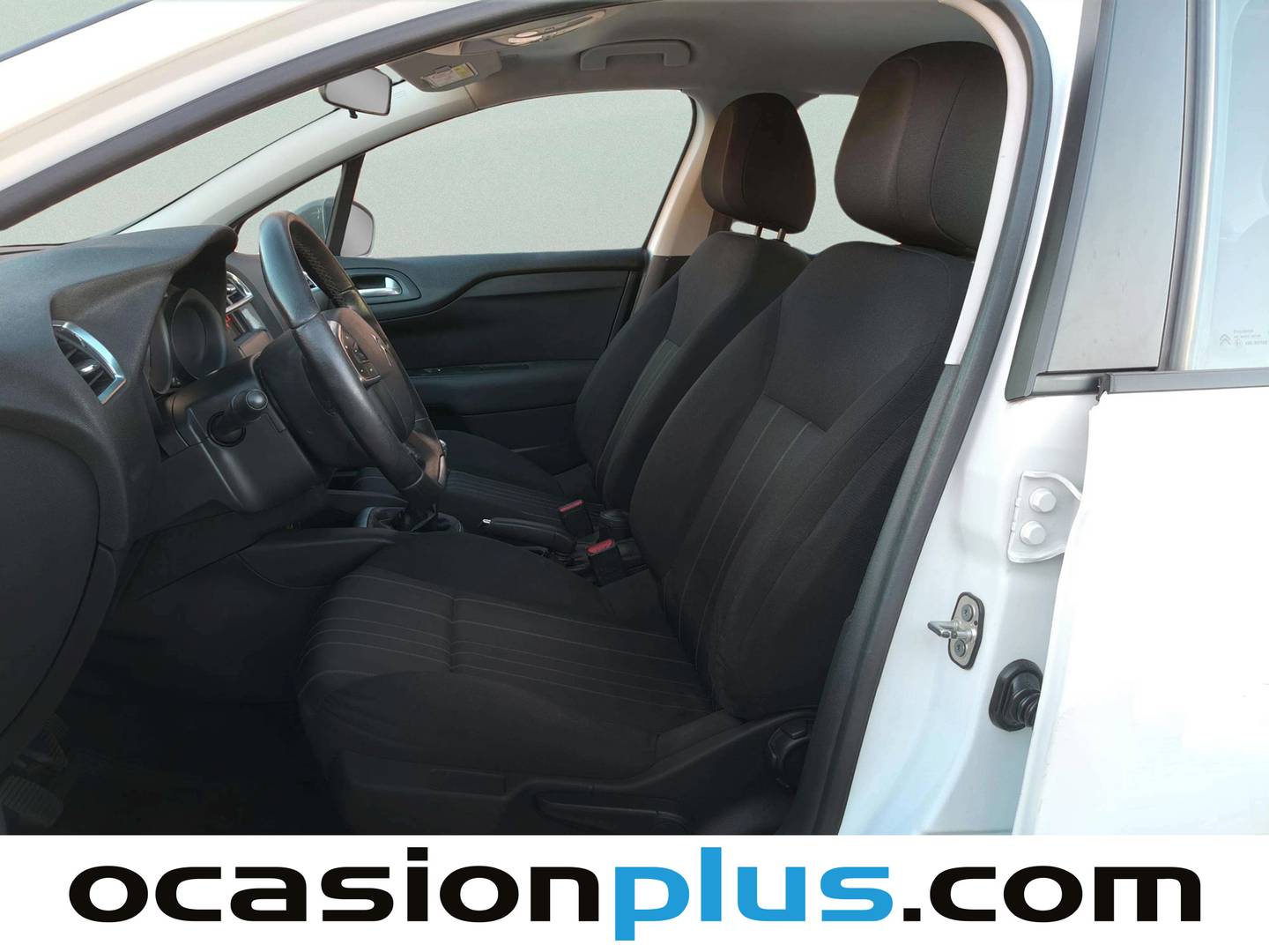 Foto asientos delanteros Citroën C4 Citroën C4 1.4 VTi Tonic (95 CV)