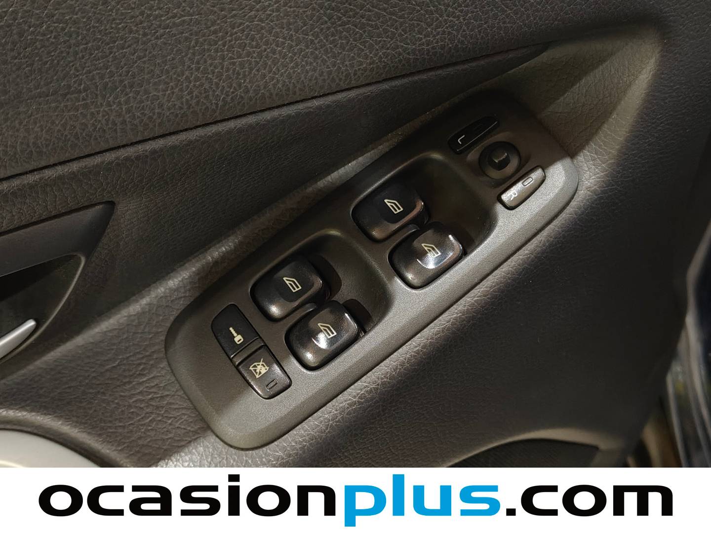 Volvo XC90 Volvo XC90 T6 Momentum (272 CV) 7 Plazas gasolina
