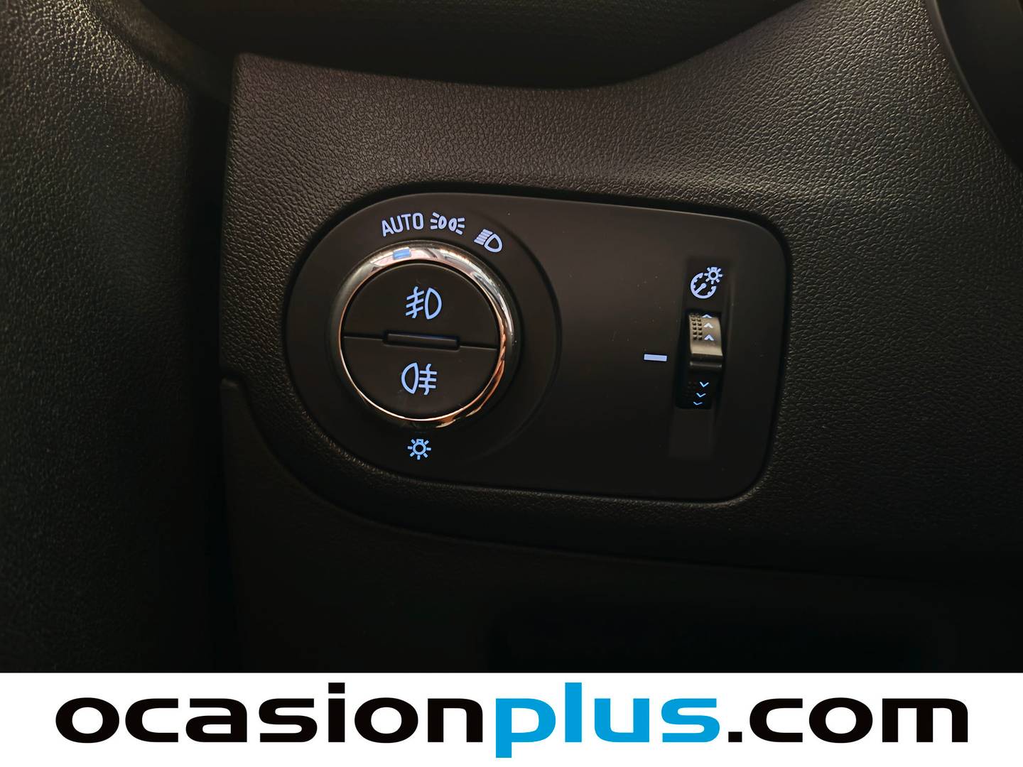 Accesorios del Opel Crossland X Opel Crossland X 1.2 Turbo Innovation  (130 CV)