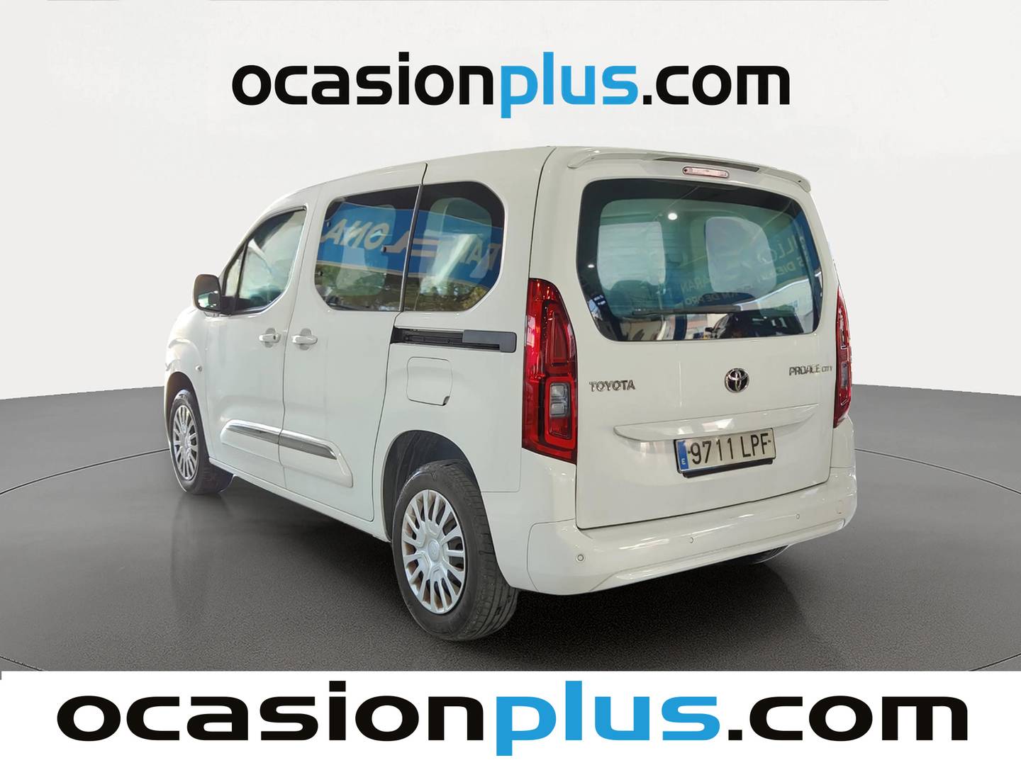Foto trasera Toyota Proace City Toyota Proace City 1.5 D VX L1 (102 CV) derecha