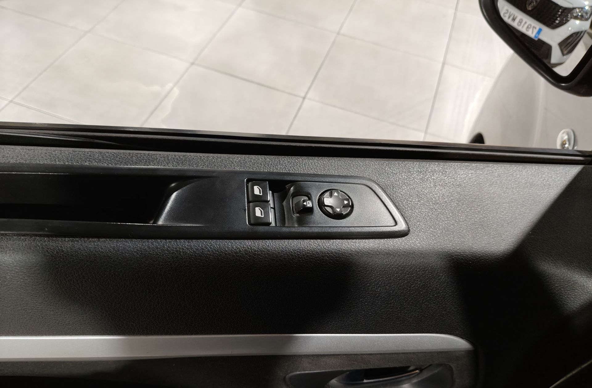 Peugeot Traveller BlueHDi 120 Business Long 9 plazas - foto 25