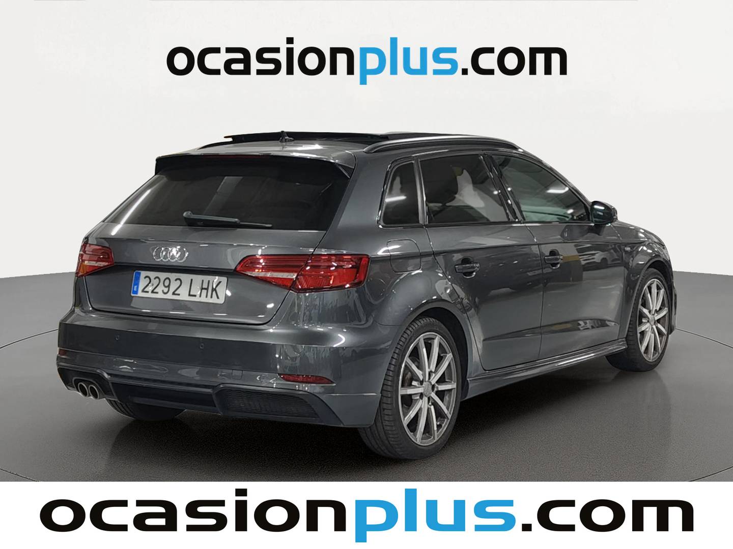 Foto trasera Audi A3 Audi A3 Sportback Black line 35 TFSI (150 CV) S tronic izquierda
