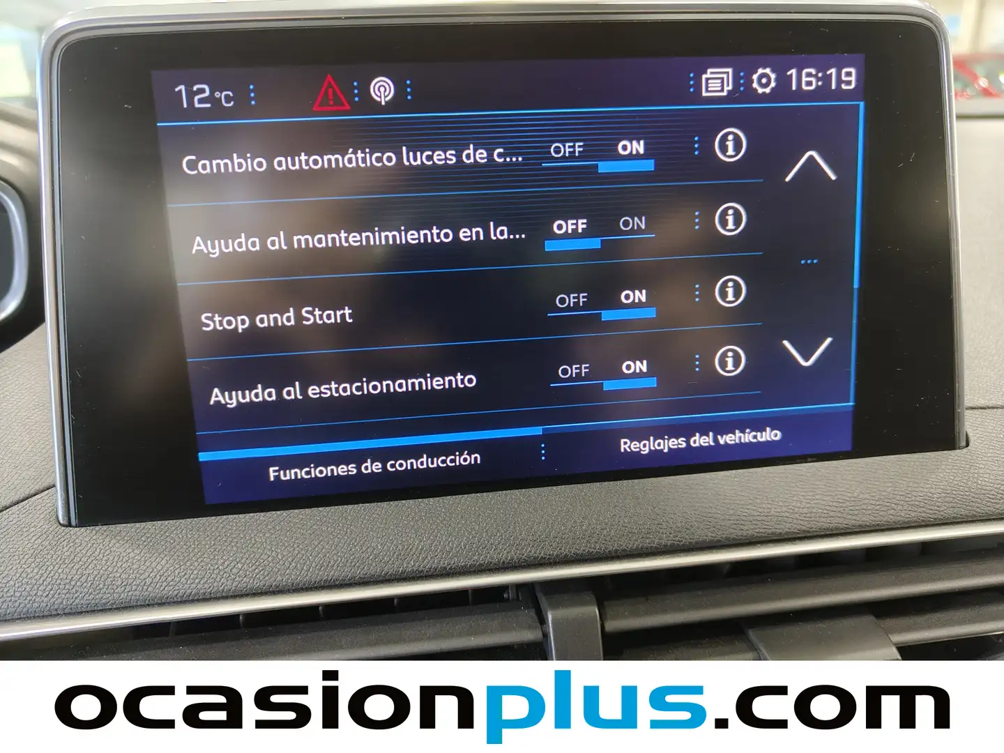 Foto Peugeot 3008 Peugeot 3008 PureTech 130 Allure (130 CV)