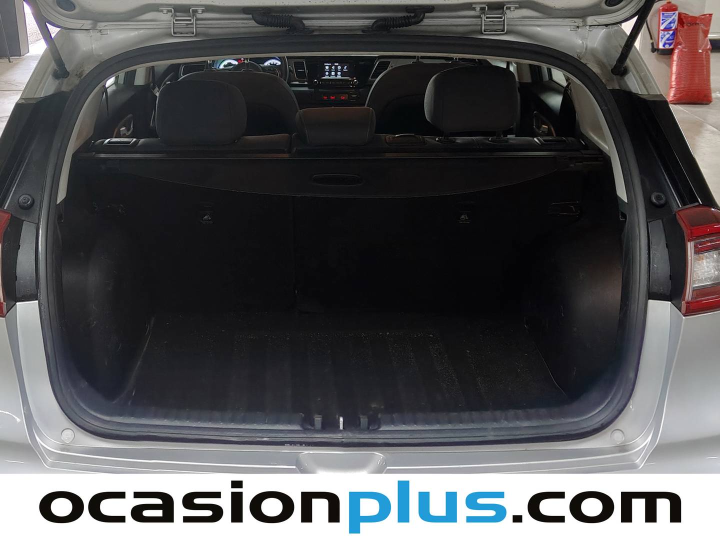 Fotos maletero KIA Niro KIA Niro 1.6 GDi HEV Híbrido Concept (141 CV)